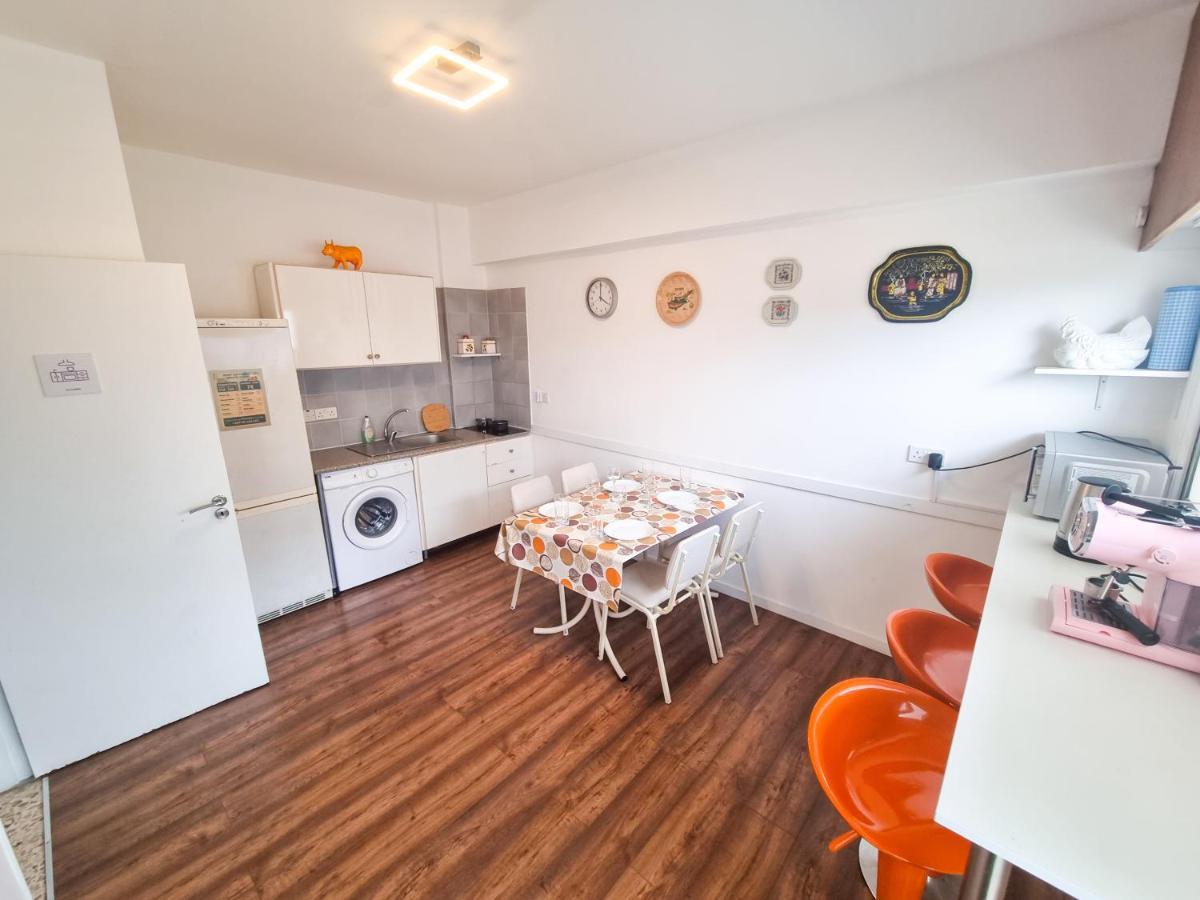 Larnaca Garden Rooms Екстериор снимка