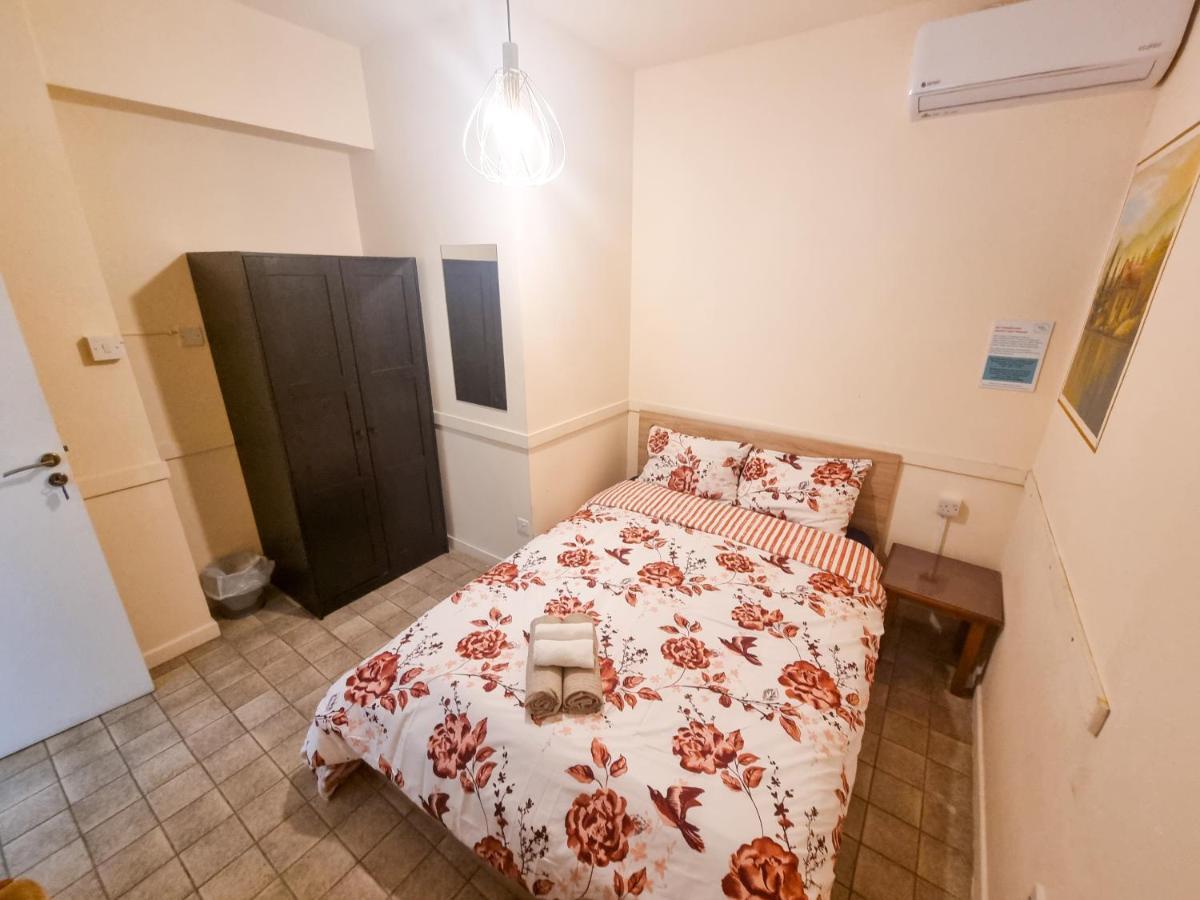 Larnaca Garden Rooms Екстериор снимка