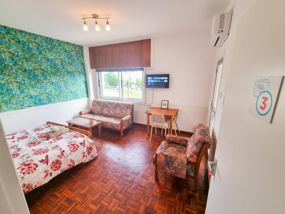Larnaca Garden Rooms Екстериор снимка